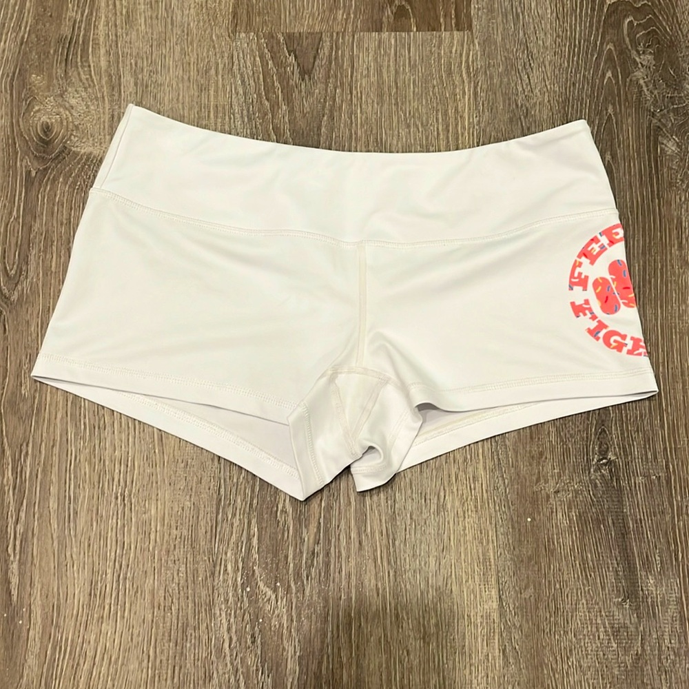 Feedmefightme shorts size large
